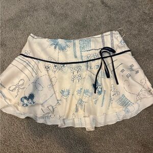 Kimchi Blue Floral Mini Skirt in Blue and White